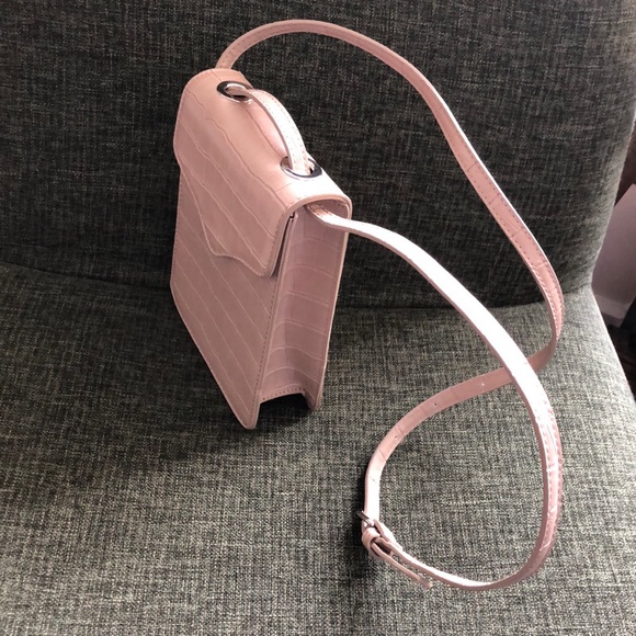 NWOT ASOS Ivory Croc Crossbody Bag - Picture 2 of 7